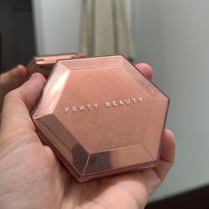 Fenty Beauty Diamond Bomb Rose Rave